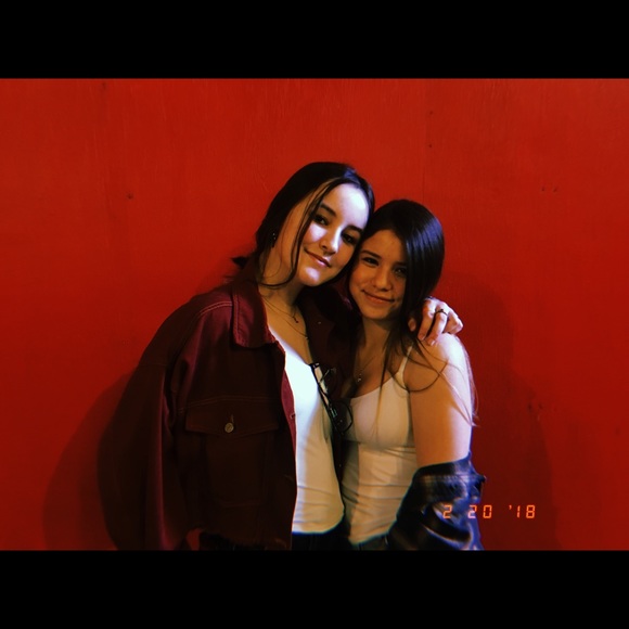 Meet your Posher, Raven - Picture 1 of 1